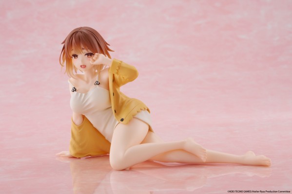Desktop Cute 莱莎的炼金工房～常暗女王与秘密藏身处～ 莱莎 ~睡衣~