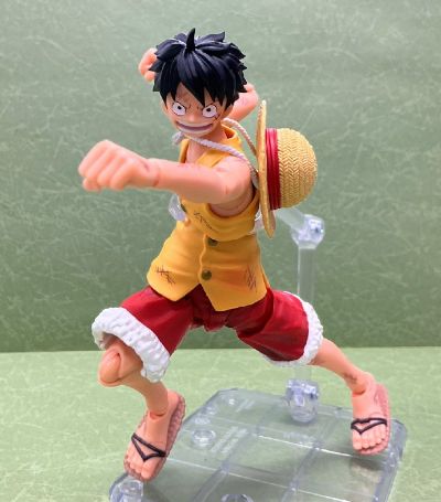 S.H.Figuarts 航海王 蒙奇·D·路飞 -玛丽弗德顶上决战-