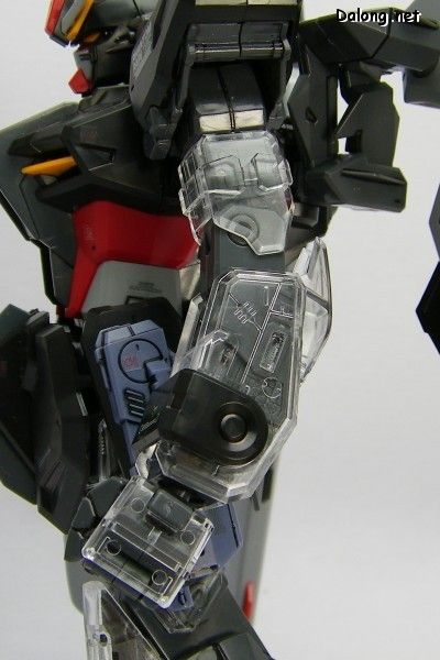 MG #96 机动战士高达SEED C.E.73 观星者 GAT-X105E+AQM/E-X09S 漆黑强袭高达 30th Anniversary Clear Parts 