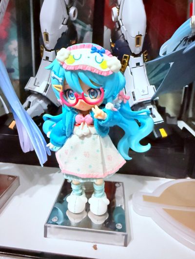 粘土娃 虚拟歌手系列01 初音未来 居家穿搭