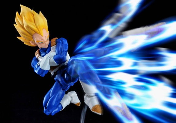 S.H.Figuarts 超级赛亚人贝吉塔〈危险的骄傲〉