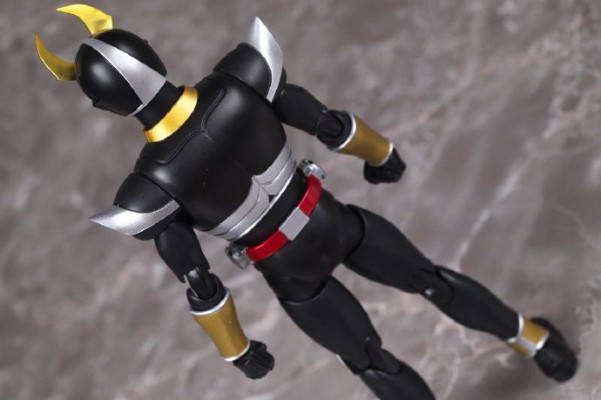S.H.Figuarts（真骨雕制法） 假面骑士亚极陀 大地形态 25周年纪念版