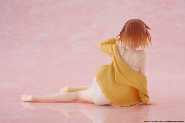 Desktop Cute 莱莎的炼金工房～常暗女王与秘密藏身处～ 莱莎 ~睡衣~