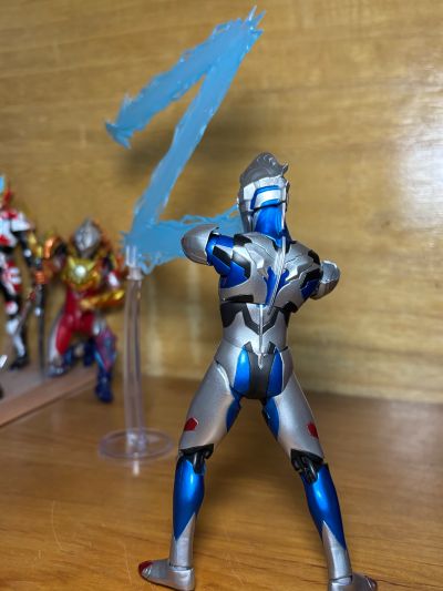 S.H.Figuarts 泽塔奥特曼 原始形态 特别配色版