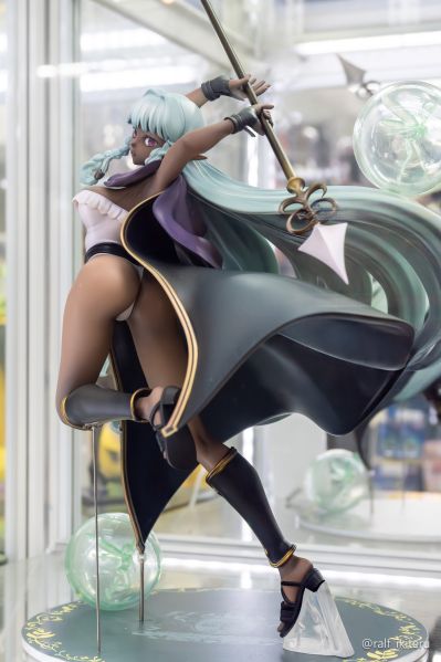 圣兽之王 罗莎琳德