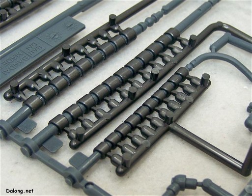 MG 1/100 机动战士高达  	MS-06F 扎古II Ver. 2.0, Minelayer