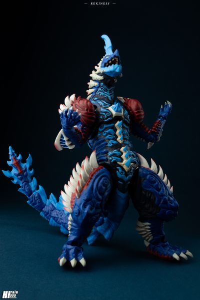 S.H.Figuarts 奥美迦奥特曼 青龙装甲