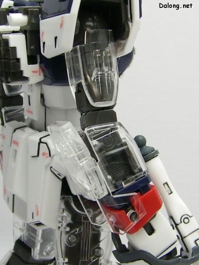 MG #94 机动战士海盗高达 	XM-X1 海盗高达X1 全武装型 30th Anniversary Clear Parts