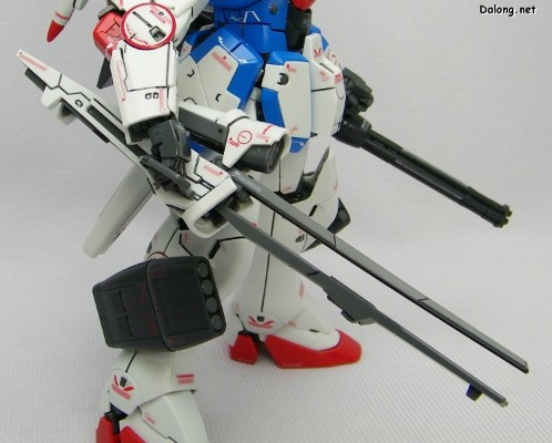 MG 1/100   V高达冲击型 Ka版