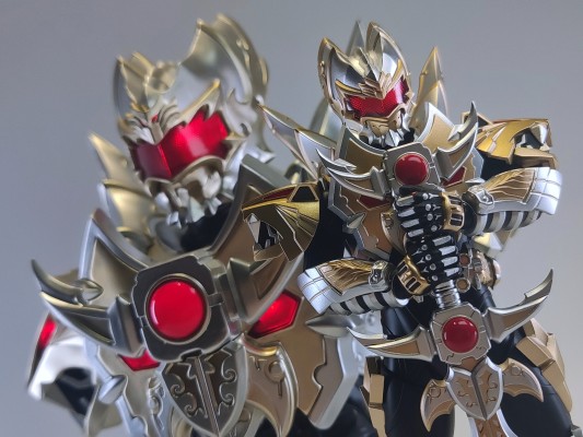 Tucker Studios 铠甲勇士 帝皇侠半身像 1/4胸像