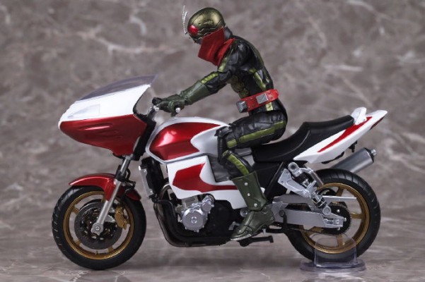 S.H.Figuarts 旋风2号（假面骑士 下一章）