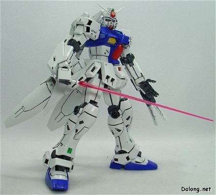 MG 1/100 机动战士高达0083 星尘的回忆  RX-78GP03S 高达试作3号机“雄蕊”