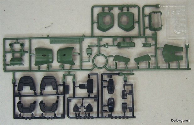 MG 1/100 机动战士高达  	MS-06F 扎古II Ver. 2.0, Minelayer