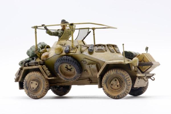 35268 1/35 德国陆军 无线指挥车（附带蚀刻部件）
