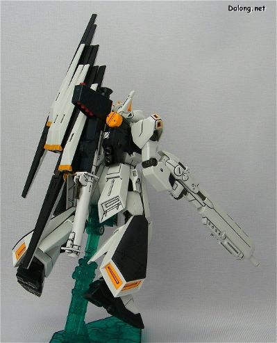 HGUC  机动战士高达 逆袭的夏亚 ν高达（HWS装备）