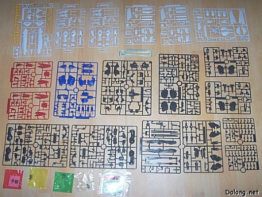 MG 1/100 高达前哨战 MSA-0011 S高达