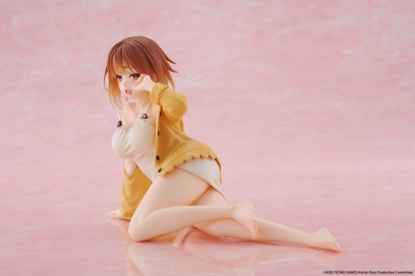 Desktop Cute 莱莎的炼金工房～常暗女王与秘密藏身处～ 莱莎 ~睡衣~