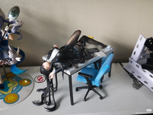 蔚蓝档案 调月莉音