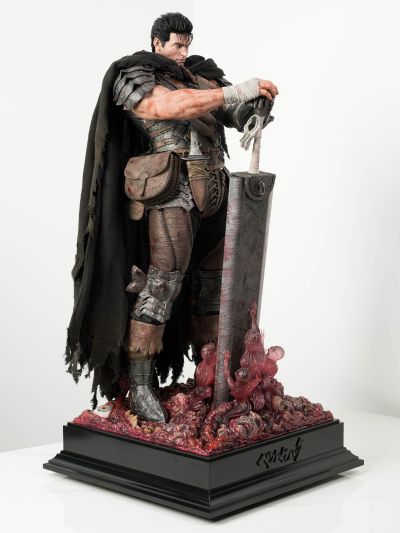 JND Studios 剑风传奇 光之鹰格里菲斯 1:3雕像（金属盔甲版）