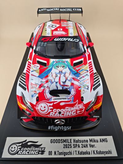 初音未来 GT企划 1/18 GOODSMILE 初音未来 AMG 2025 SPA24H