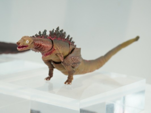 S.H.MonsterArts 哥斯拉（2016）第2形态＆第3形态＆巨大不明生物套装