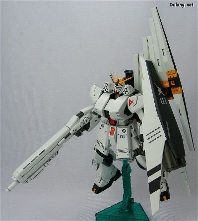HGUC  机动战士高达 逆袭的夏亚 ν高达（HWS装备）