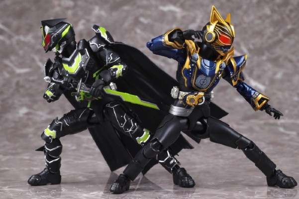 S.H.Figuarts 假面骑士娜猫 奇幻形态