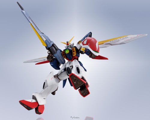 METAL ROBOT魂＜机动战士系列＞ 飞翼高达