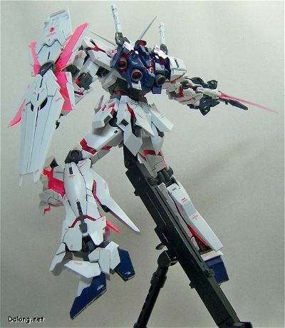 MG 1/100 机动战士高达UC  RX-0 独角兽高达 Ver. Ka, Titanium Finish