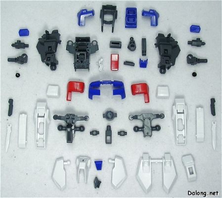 MG 1/100 机动战士高达SEED  GAT-X105 翔翼型强袭高达