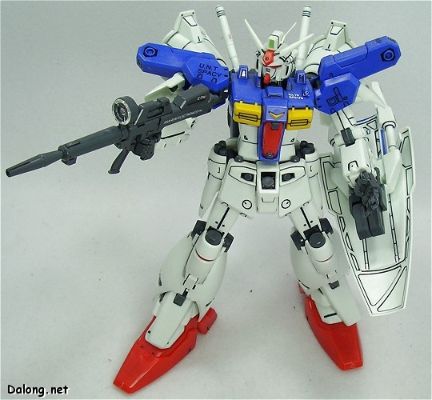 MG 1/100 机动战士高达0083 星尘的回忆 	RX-78GP01-Fb 高达试作1号机全方位推进型“玉帘”