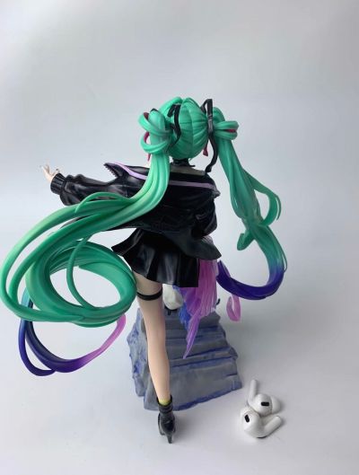 FIGURIZMα 初音未来 朋克