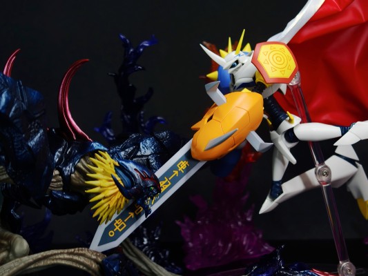 一番赏 「数码兽」系列 -光与暗的冲突- 最终奖 迪亚波罗兽-魂豪示像-