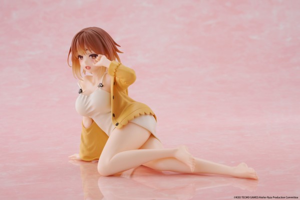 Desktop Cute 莱莎的炼金工房～常暗女王与秘密藏身处～ 莱莎 ~睡衣~