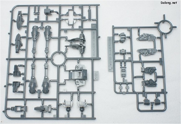 MG 1/100  GAT-X105B/FP 全装备型创制强袭高达