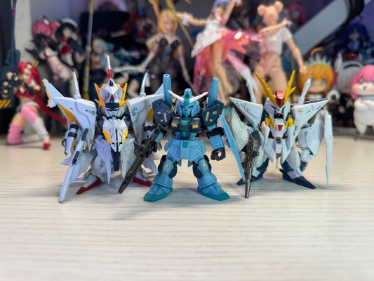 FW GUNDAM CONVERGE CORE 闪光的哈萨维套装