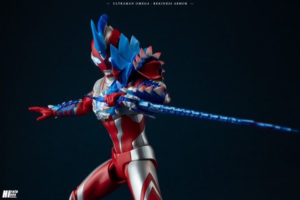 S.H.Figuarts 奥美迦奥特曼 青龙装甲