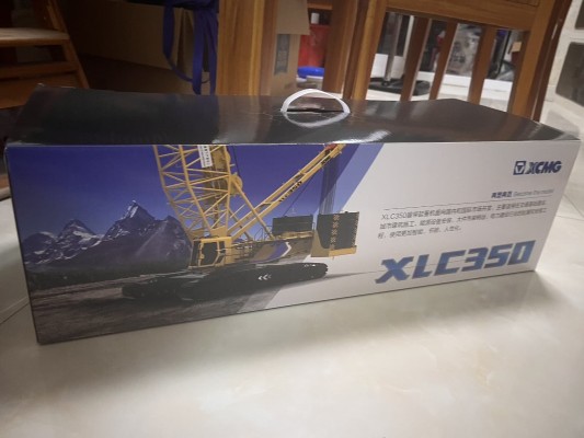 徐工XLC350履带式起重机