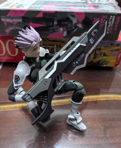 S.H.Figuarts  怪兽8号 鸣海弦