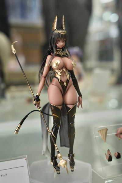 GALACTIC 紫舞那 女祭司