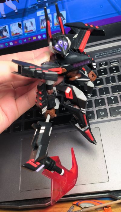 ダン铁球戦机 046 LBX グルゼオン