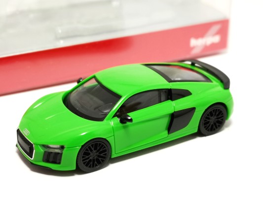 奥迪 R8 V10 Plus, Micrommata green