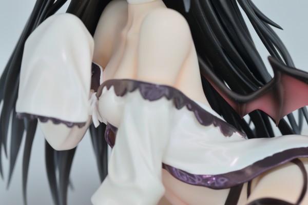 粉色小恶魔