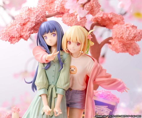 莉可丽丝 锦木千束 与 井上泷奈 春