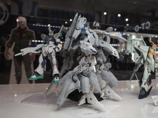 HG 机动战士高达 闪光的哈萨维 喀耳刻的魔女 阿利宙斯