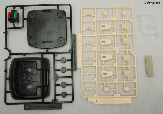 一击杀虫！！小惠惠 LEGACY 专用底座（小惠惠的充电支架）