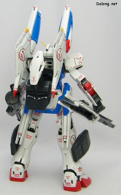 MG 1/100   V高达冲击型 Ka版