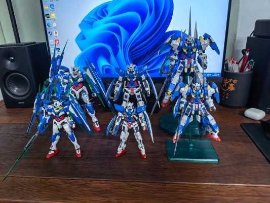 RG 雪崩型能天使高达冲击装