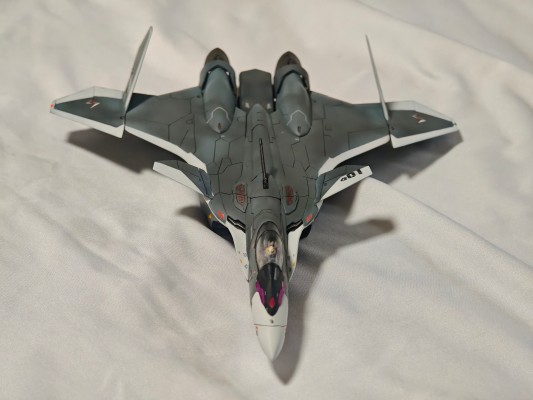 超时空要塞模型师×技MIX 超时空要塞Δ 技MCR13  VF-31A 卡伊洛斯 一般机 战斗模式