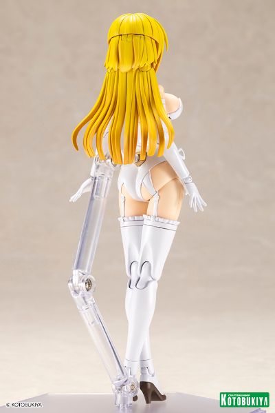 机甲少女 闪镰
